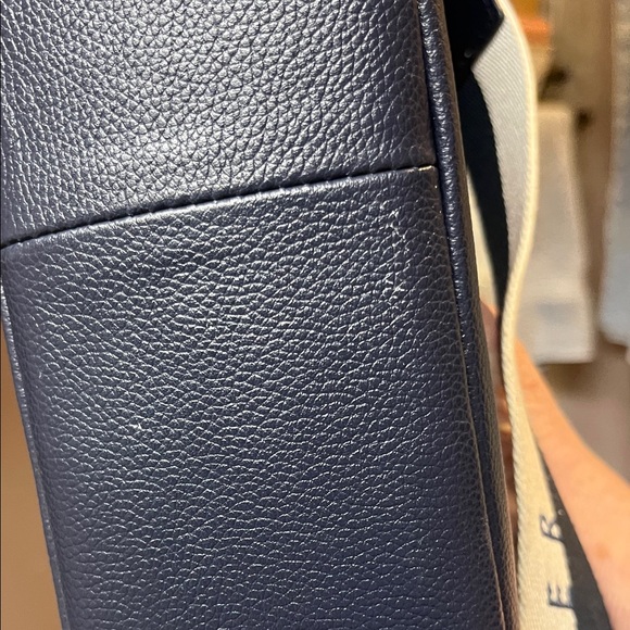 NWOT Ted Baker Navy Blue Leather Shoulder Bag navy off white guitar strap - Picture 9 of 10